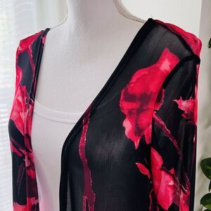 Iris Black & Red Rose Floral Sheer Lightweight Stretchy Duster Cardigan - Small